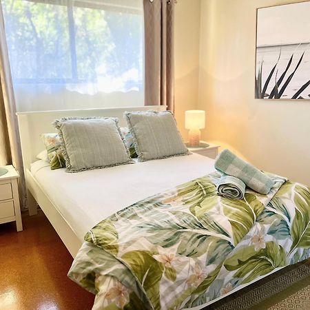 ダンズボローAcacia Retreatアパートメント エクステリア 写真